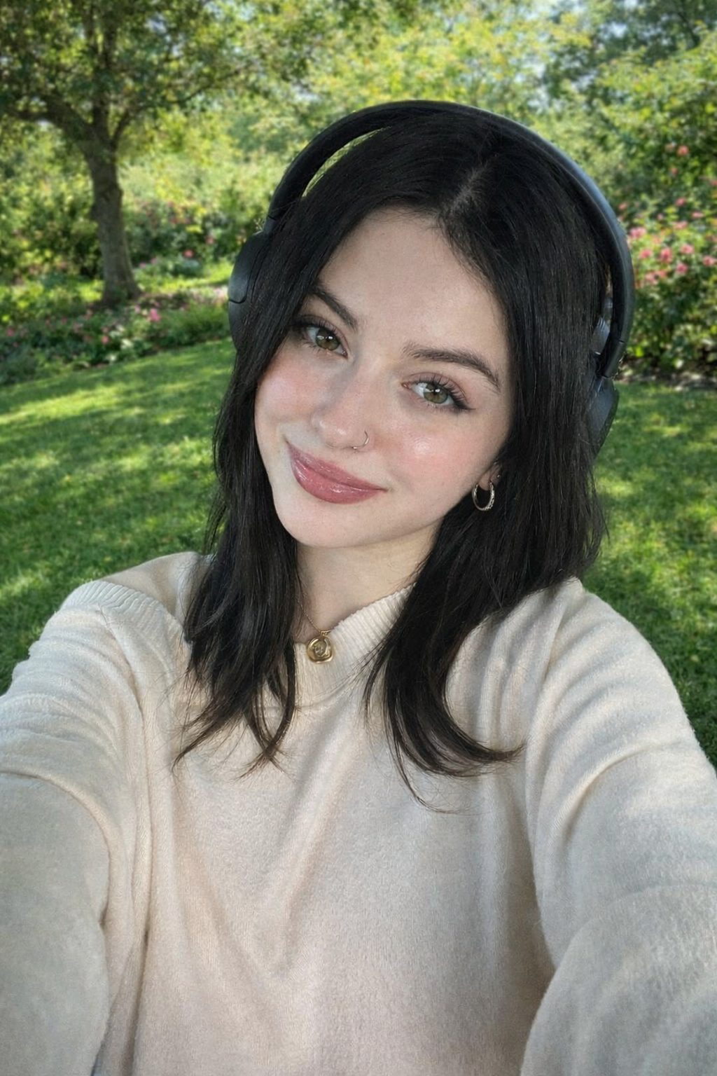 Lily .B(UK , London)
